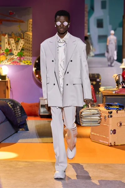 Look 31